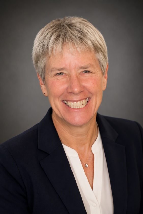 Portrait Photograph of Cindy Kuhrasch